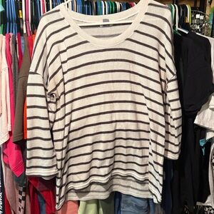 Old Navy Cream and Black Knit Sweater